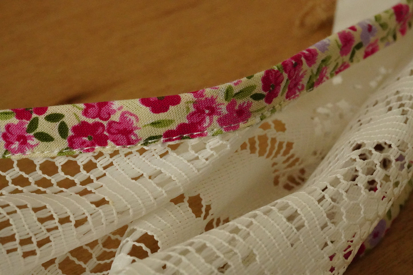 SAC FOURRE TOUT DENTELLE