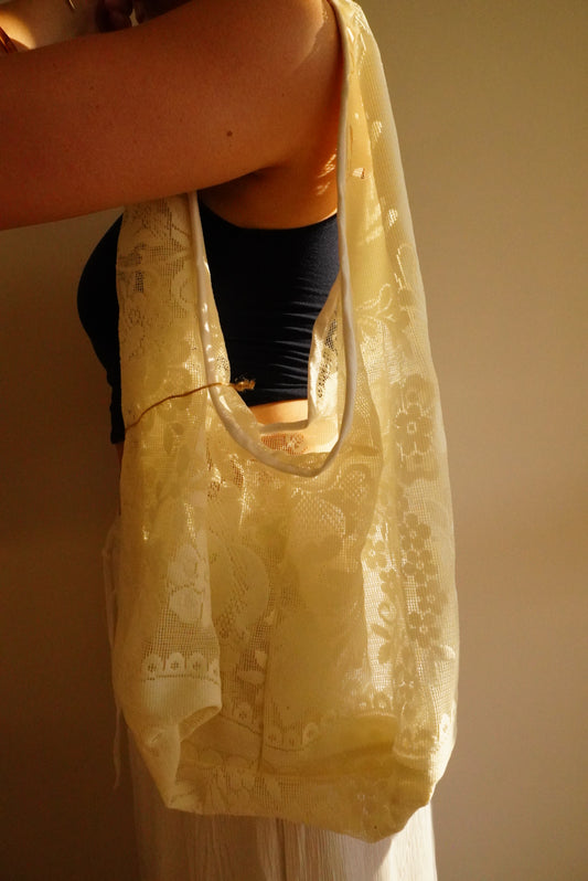 SAC FOURRE-TOUT DENTELLE